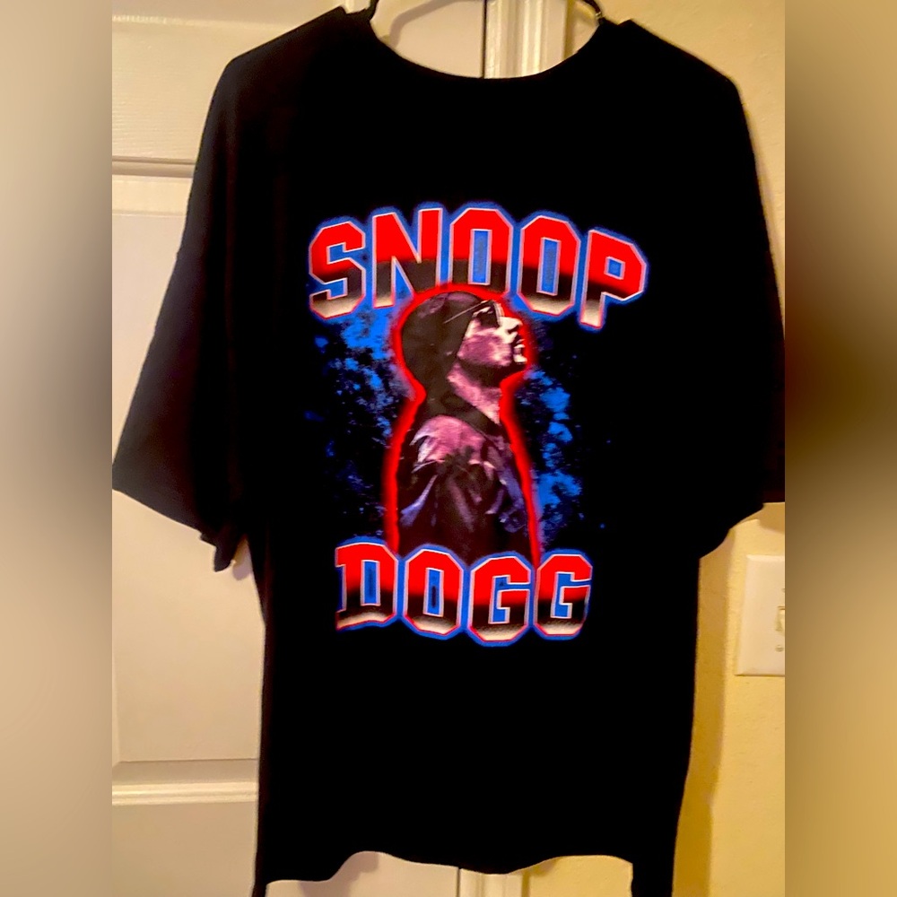 Snoop dogg shirt